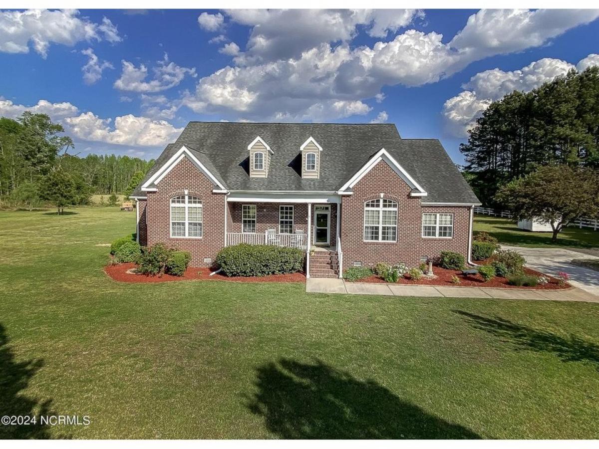 Picture of Home For Sale in Tyner, North Carolina, United States