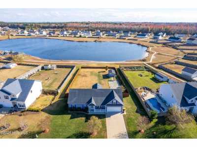 Home For Sale in Currituck, North Carolina