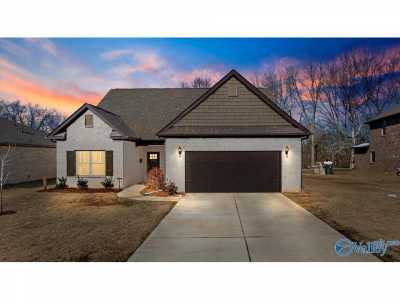 Home For Sale in Huntsville, Alabama