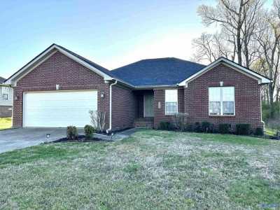 Home For Rent in New Market, Alabama