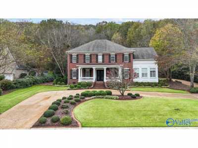 Home For Sale in Brownsboro, Alabama