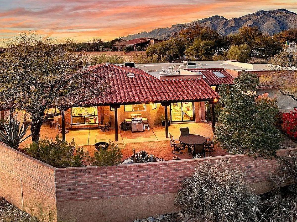 Picture of Home For Sale in Tucson, Arizona, United States