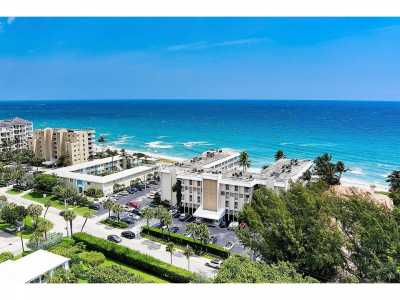 Condo For Sale in 