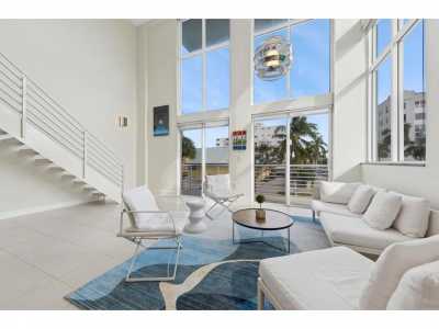 Condo For Sale in Lake Worth Beach, Florida