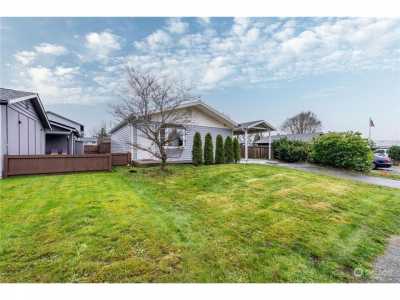 Home For Sale in Lake Stevens, Washington