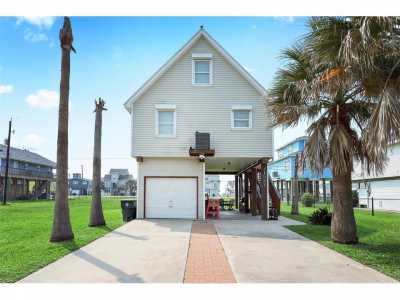 Home For Sale in Galveston, Texas