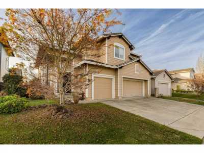 Home For Sale in Rohnert Park, California