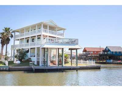 Home For Sale in Galveston, Texas