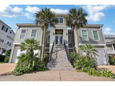 Home For Sale in Galveston, Texas