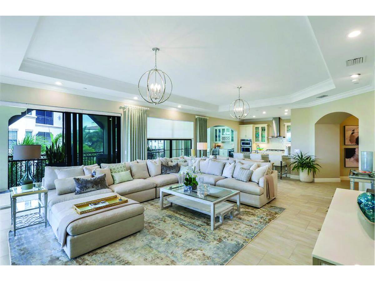 Picture of Condo For Sale in Naples, Florida, United States