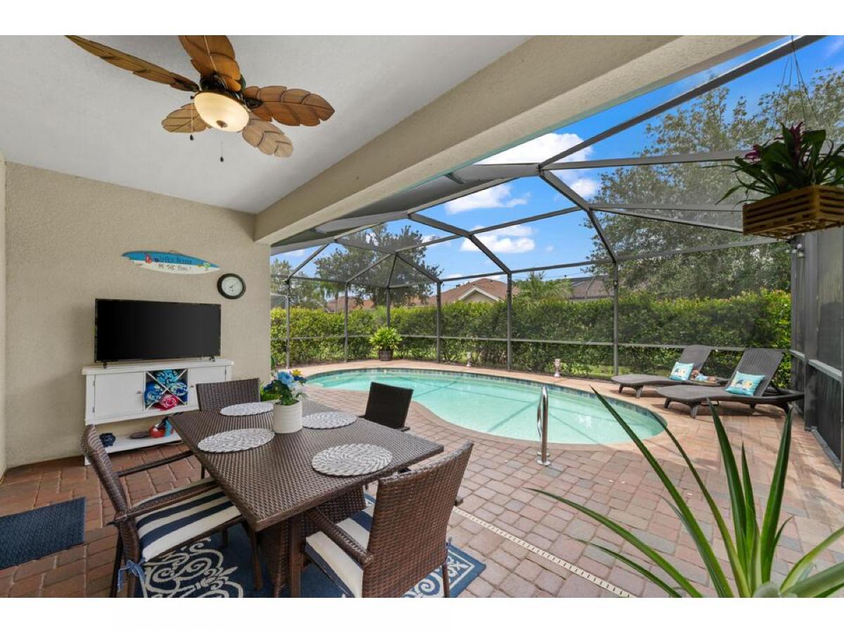 Picture of Home For Sale in Naples, Florida, United States