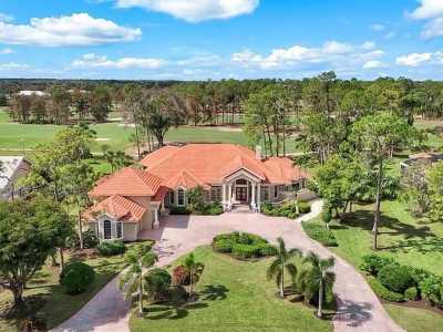 Home For Sale in Naples, Florida