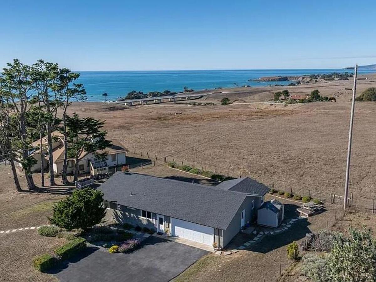 Picture of Home For Sale in Bodega Bay, California, United States