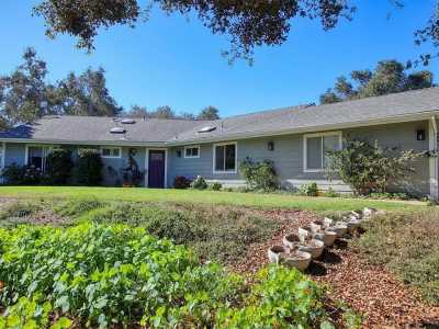 Home For Sale in Arroyo Grande, California