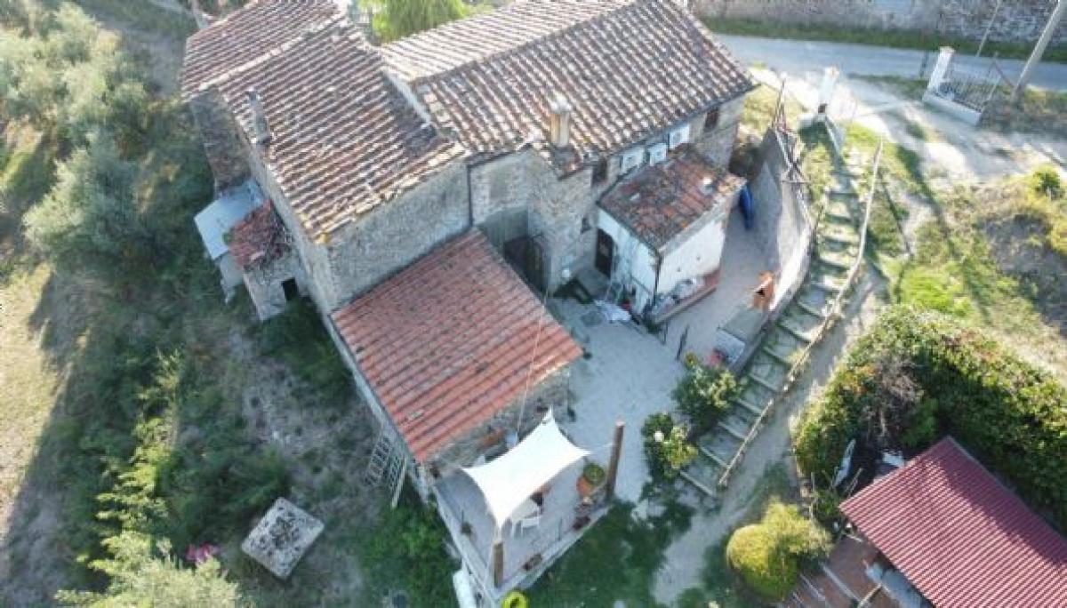 Picture of Home For Sale in Pistoia, Tuscany, Italy