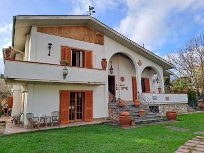 Villa For Sale in Pisa, Italy