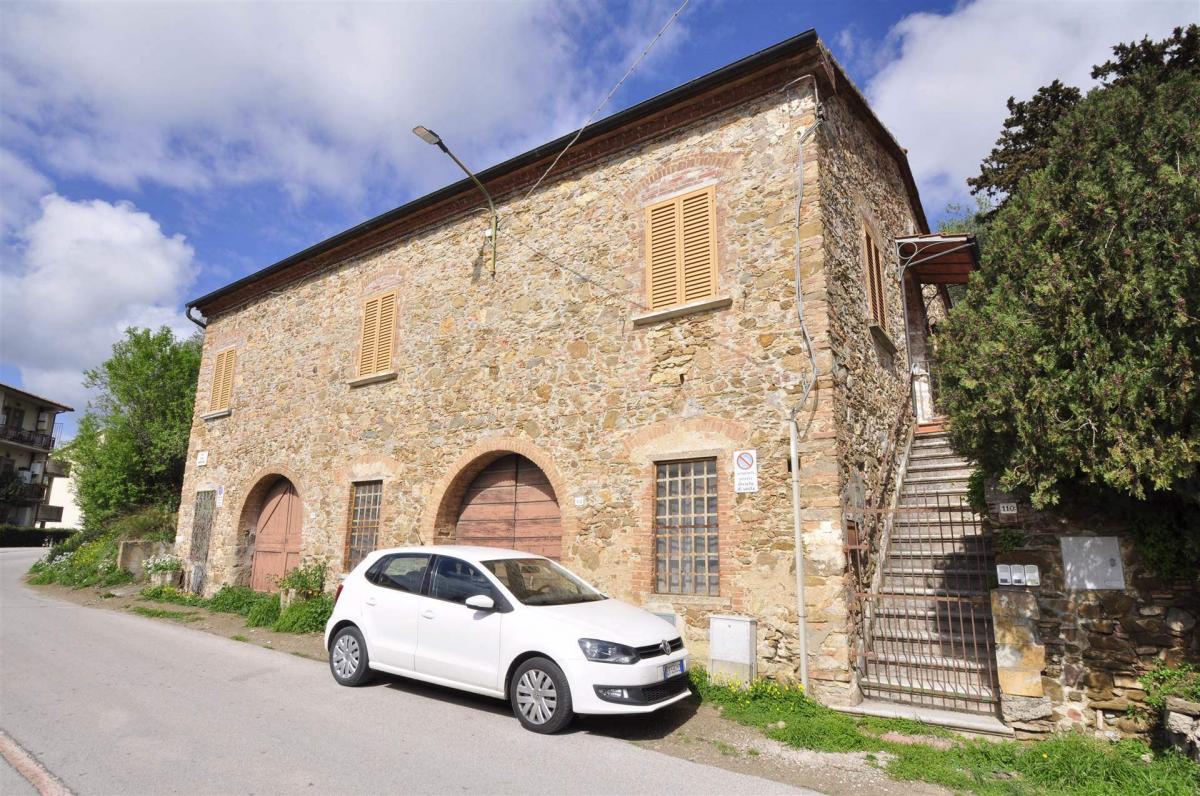 Picture of Home For Sale in Suvereto, Tuscany, Italy