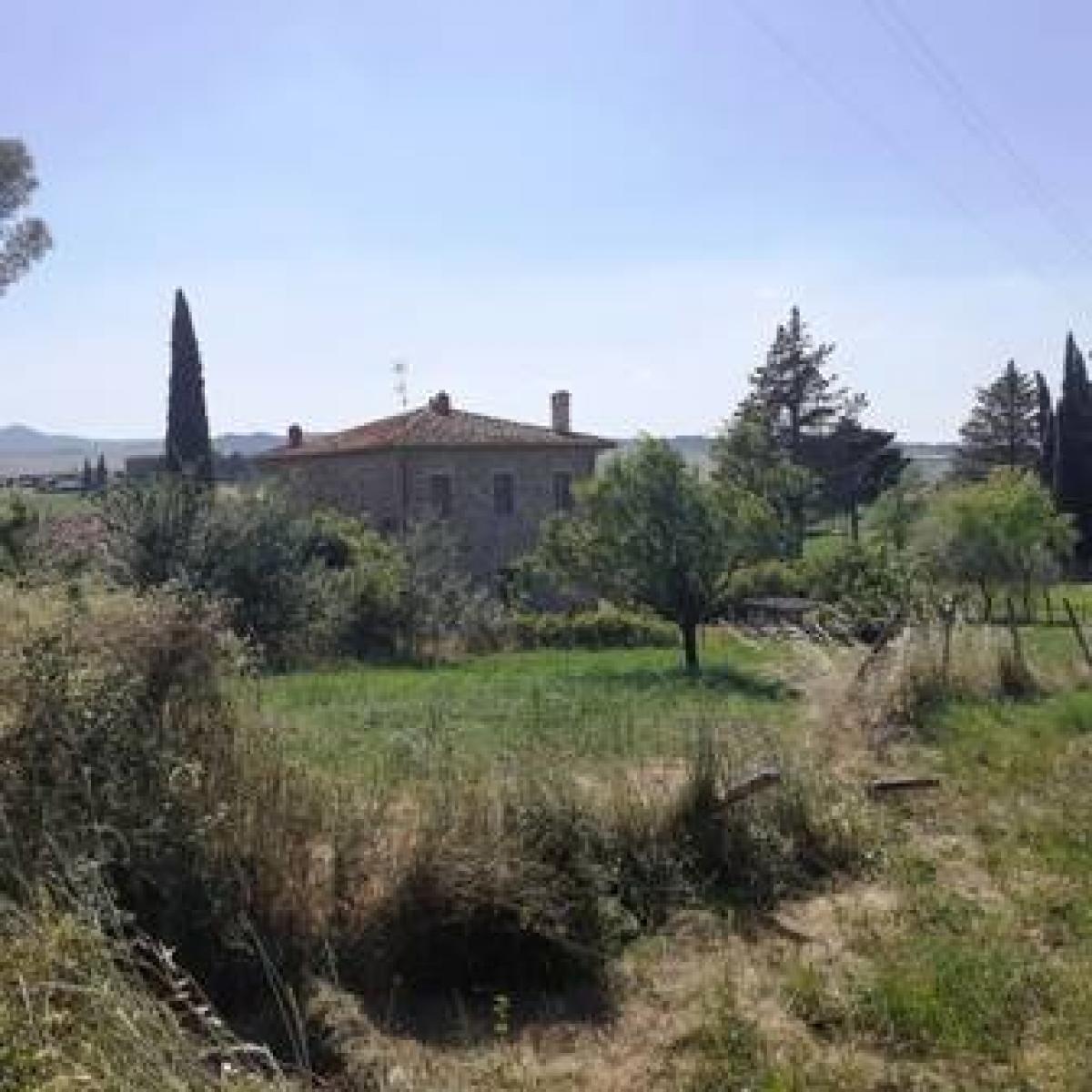 Picture of Home For Sale in Pienza, Tuscany, Italy