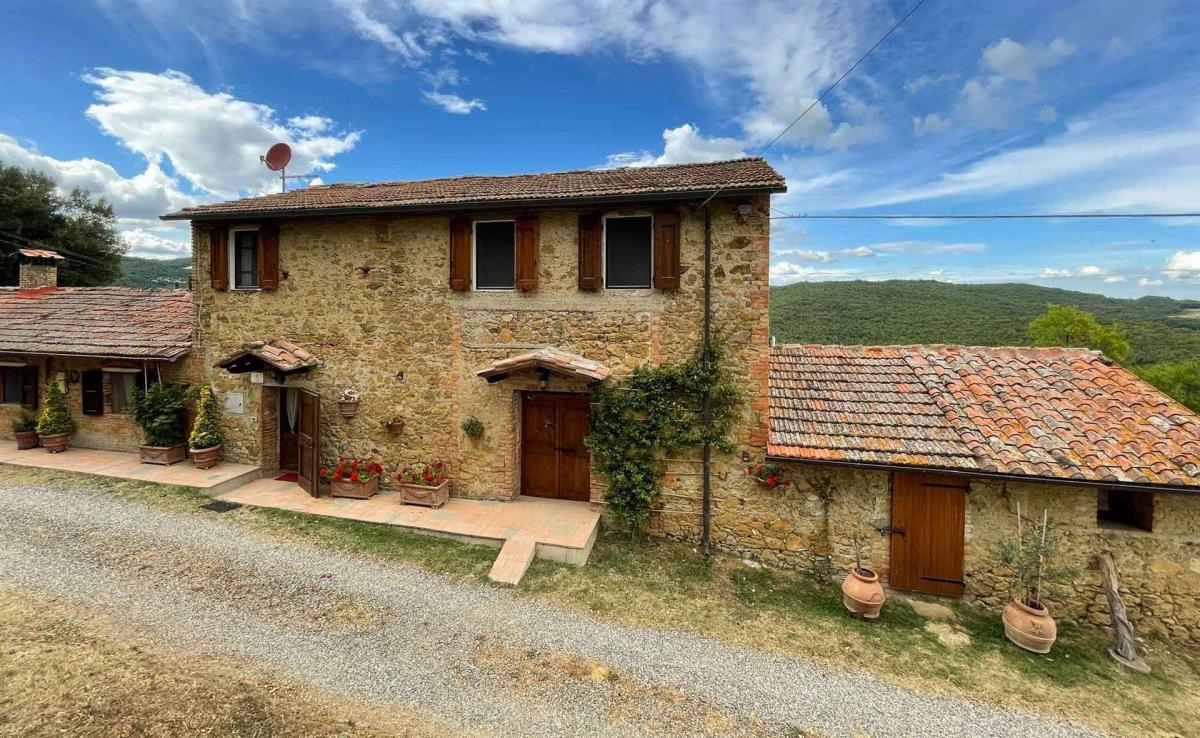 Picture of Home For Sale in San Gimignano, Tuscany, Italy