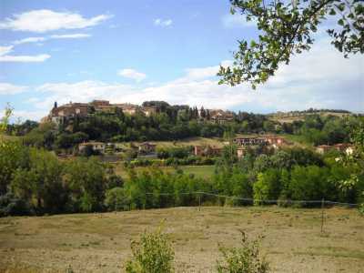 Home For Sale in Montalcino, Italy