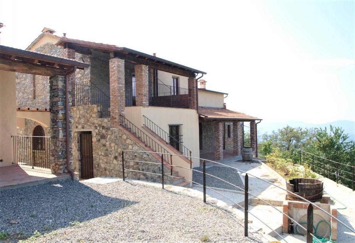 Picture of Home For Sale in Villafranca In Lunigiana, Tuscany, Italy