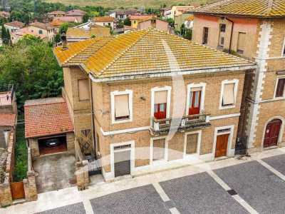 Home For Sale in Montalcino, Italy