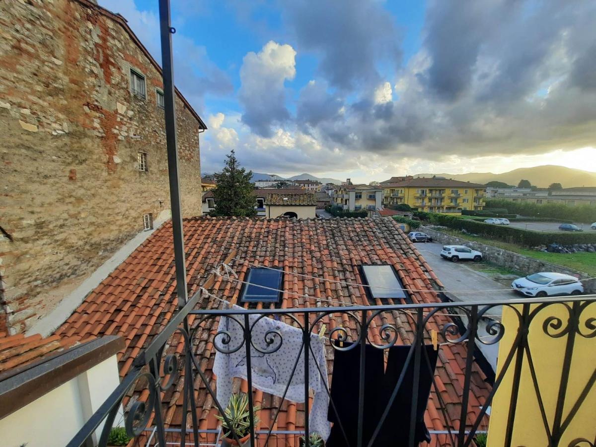 Picture of Apartment For Sale in Lucca, Tuscany, Italy