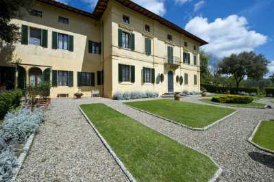 Villa For Sale in Monteriggioni, Italy