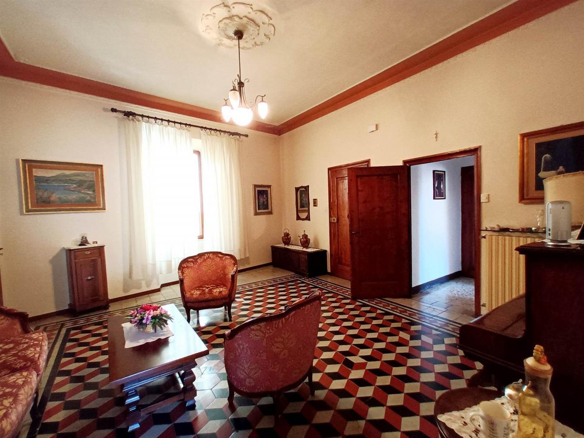 Picture of Apartment For Sale in Cetona, Tuscany, Italy