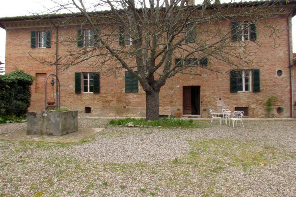 Picture of Apartment For Sale in Siena, Tuscany, Italy