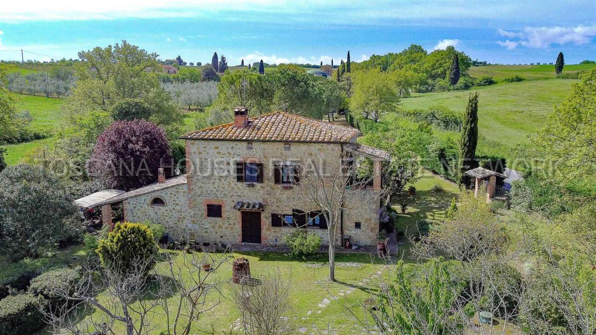 Picture of Home For Sale in Pienza, Tuscany, Italy