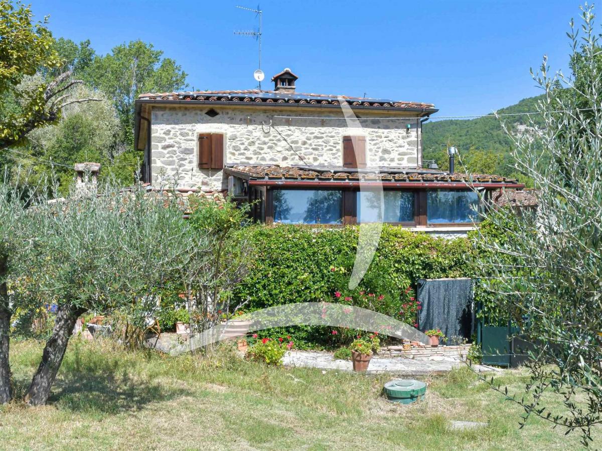 Picture of Home For Sale in Caprese Michelangelo, Tuscany, Italy