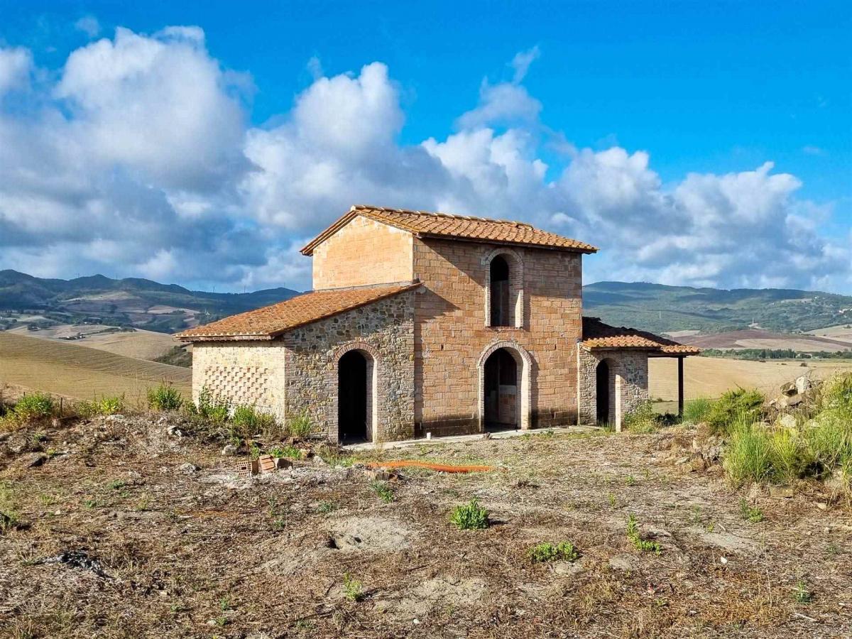 Picture of Home For Sale in Lajatico, Tuscany, Italy