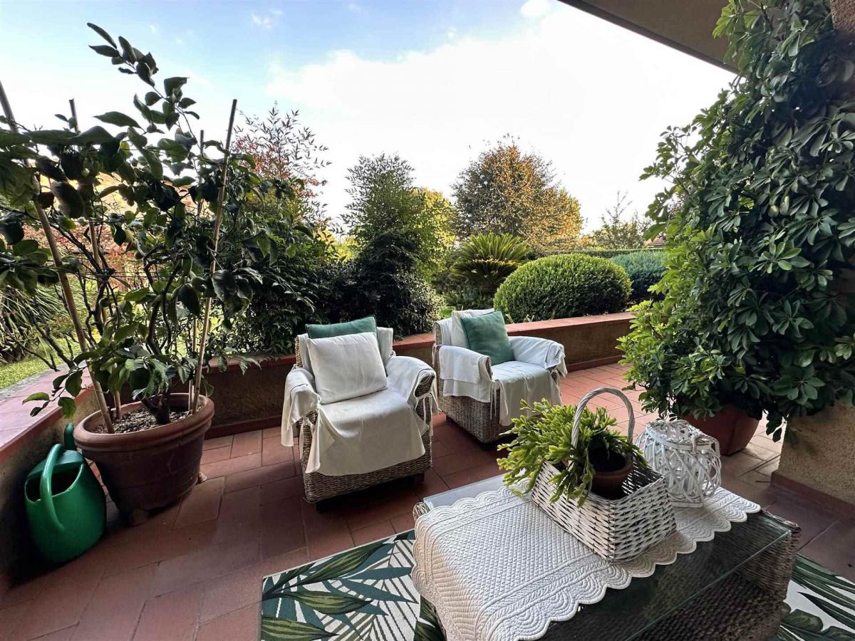 Picture of Villa For Sale in Forte Dei Marmi, Tuscany, Italy