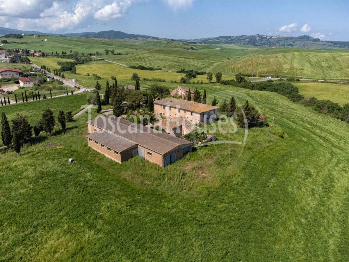 Picture of Home For Sale in Castiglione D'Orcia, Tuscany, Italy