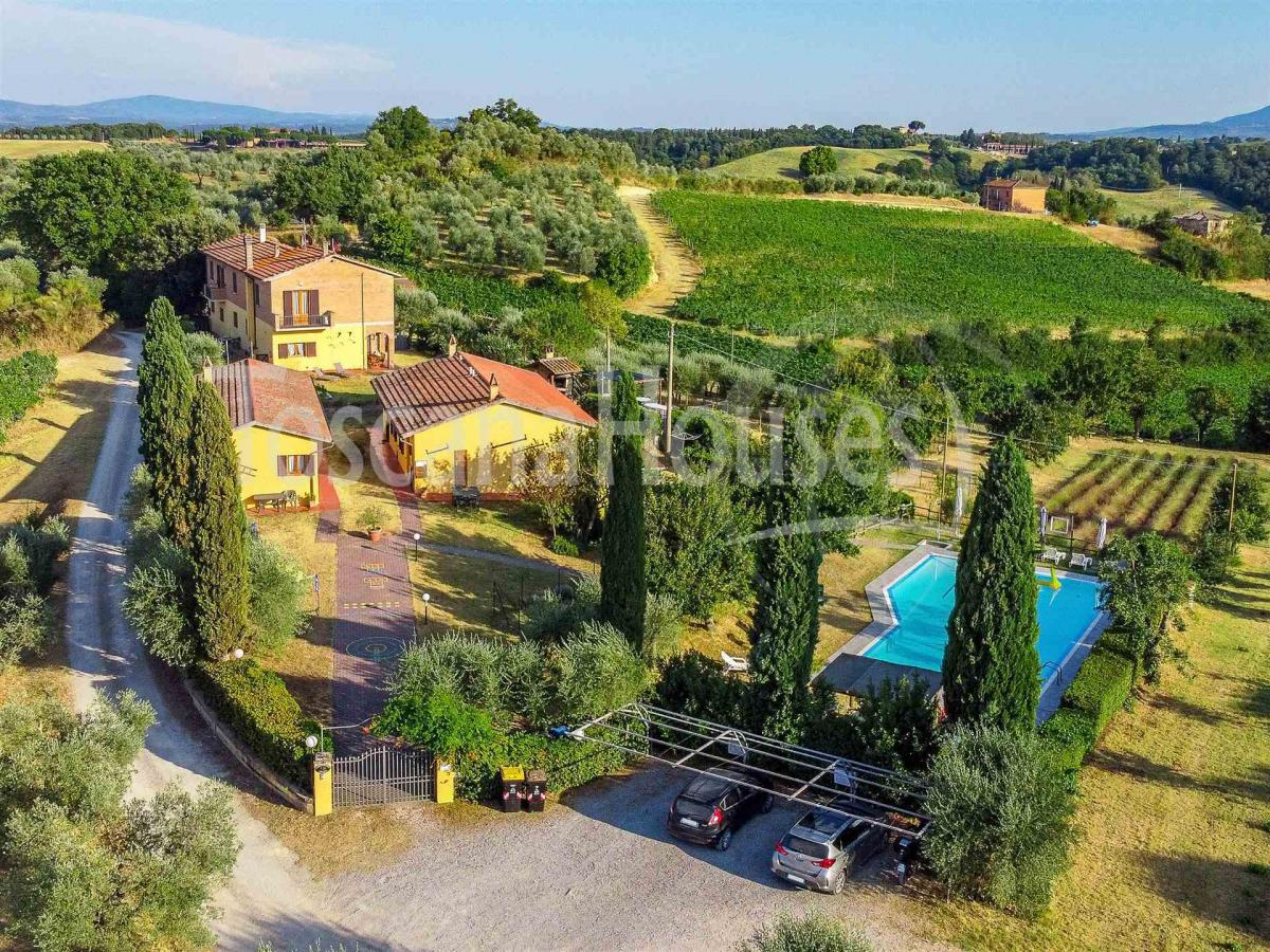 Picture of Home For Sale in Montepulciano, Tuscany, Italy