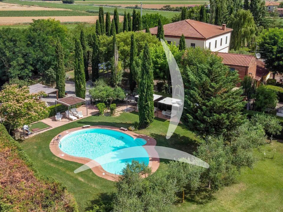 Picture of Home For Sale in Montepulciano, Tuscany, Italy