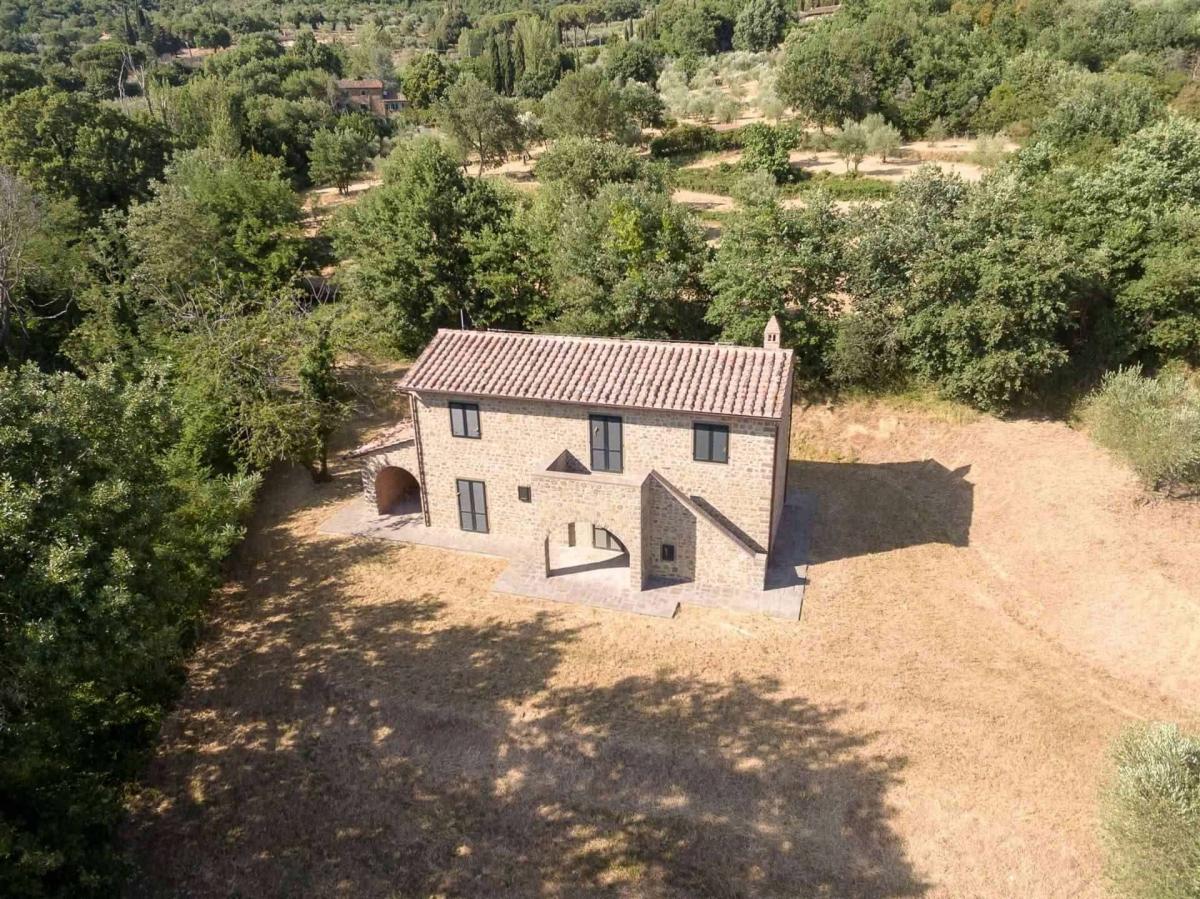 Picture of Home For Sale in Cortona, Arezzo, Italy