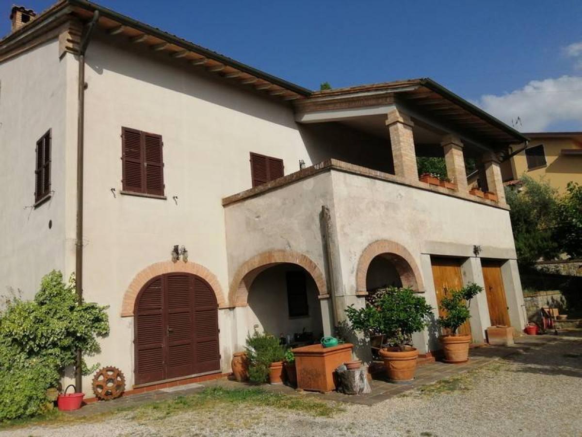 Picture of Home For Sale in Trequanda, Tuscany, Italy