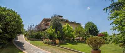 Villa For Sale in 