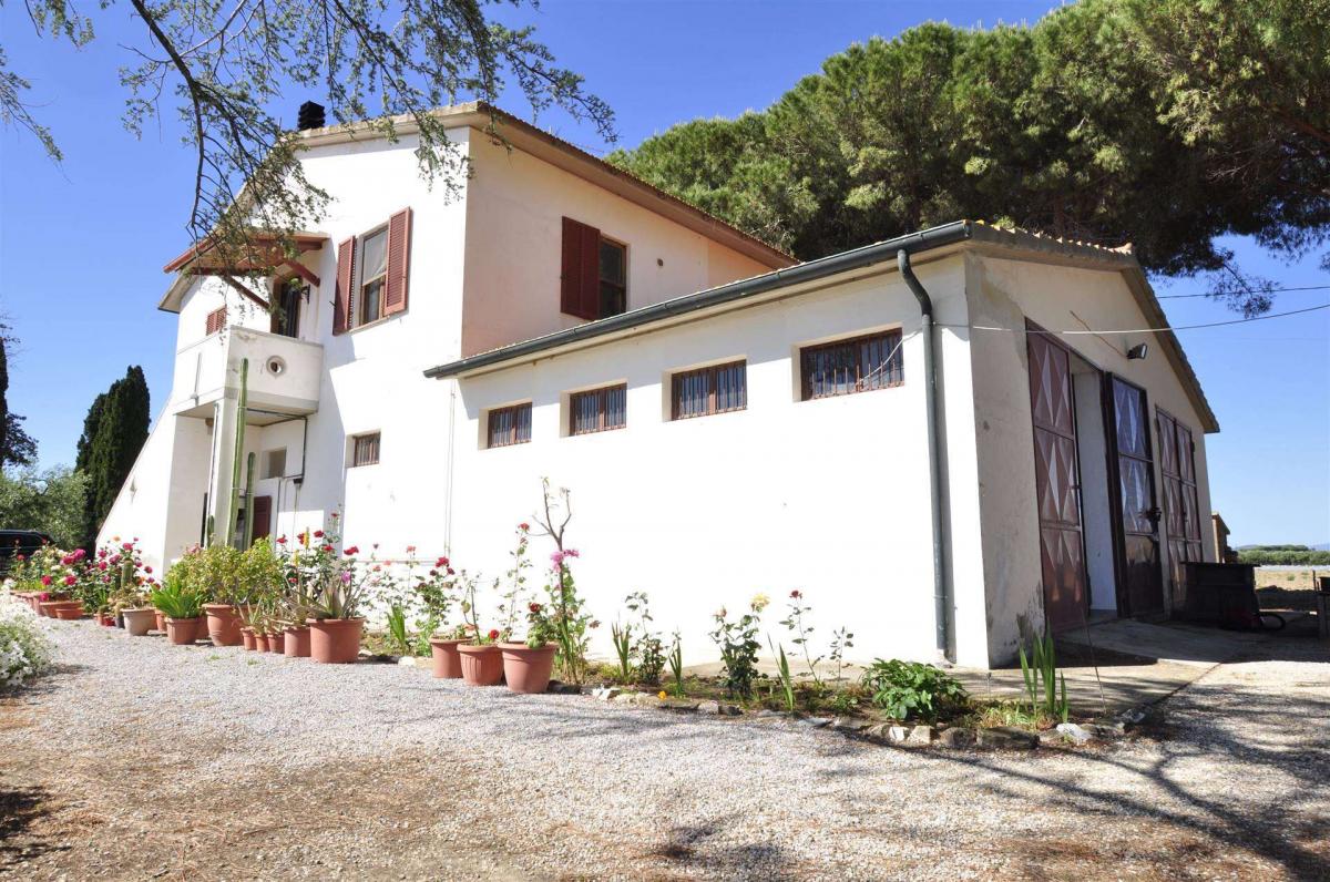 Picture of Home For Sale in Campiglia Marittima, Other, Italy