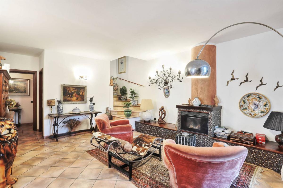 Picture of Apartment For Sale in Castagneto Carducci, Tuscany, Italy