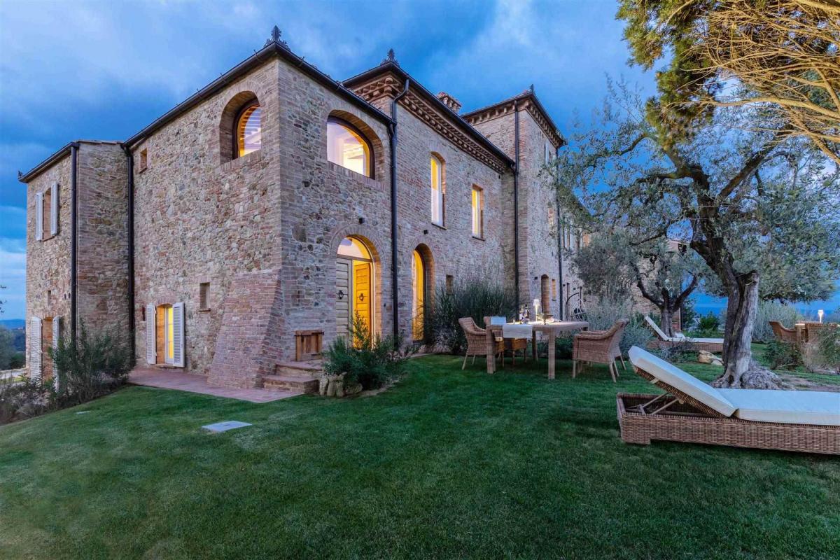 Picture of Apartment For Sale in San Gimignano, Tuscany, Italy