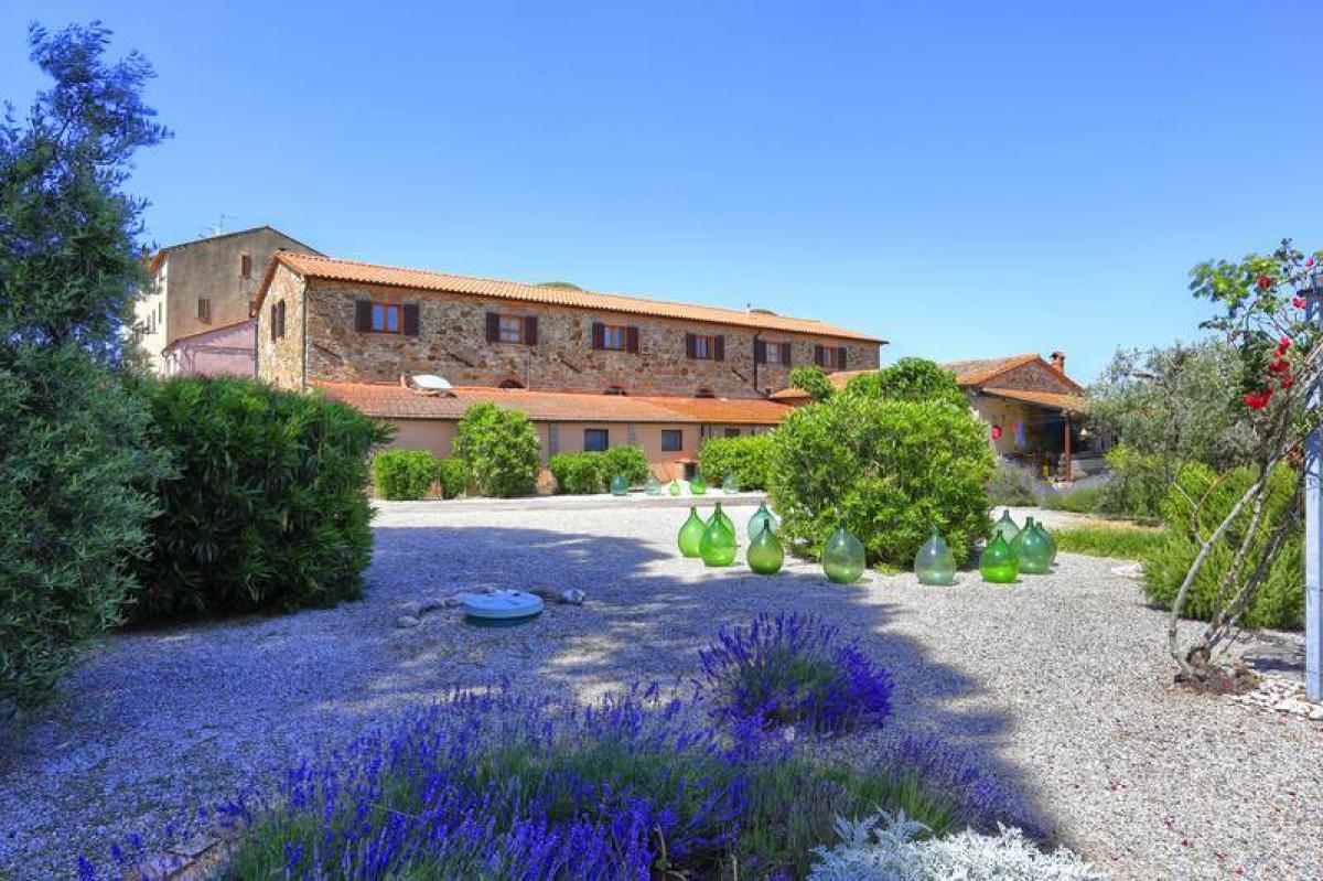 Picture of Home For Sale in Suvereto, Tuscany, Italy