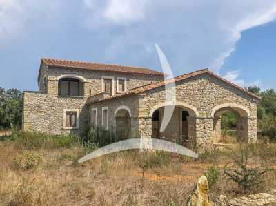 Home For Sale in Manciano, Italy