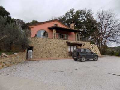 Villa For Sale in Riparbella, Italy