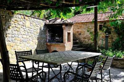 Home For Sale in Cortona, Italy