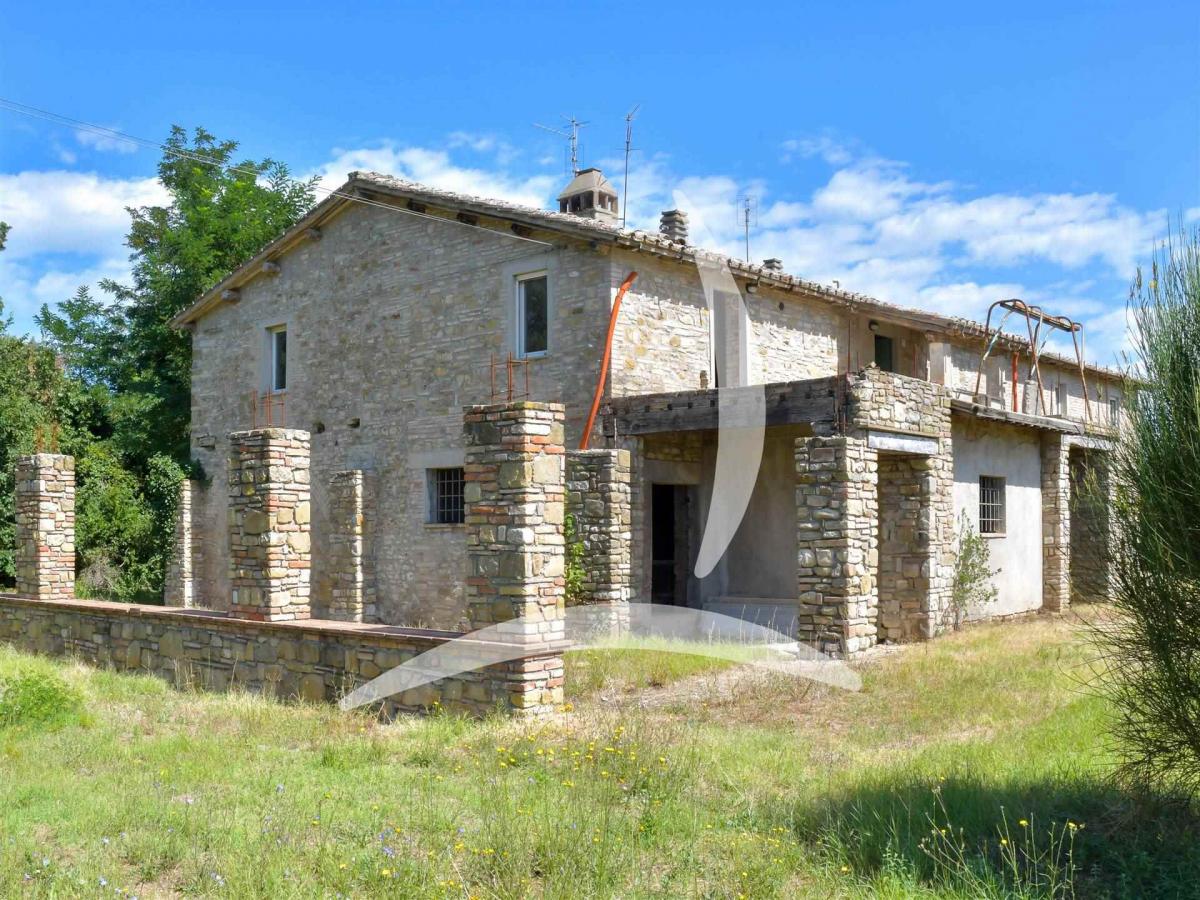 Picture of Home For Sale in Perugia, Umbria, Italy