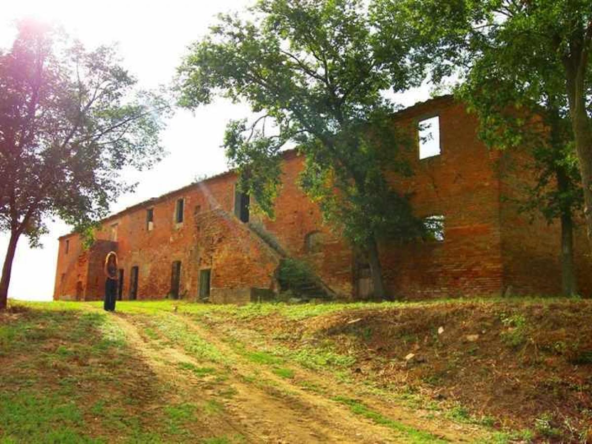 Picture of Home For Sale in Cortona, Arezzo, Italy