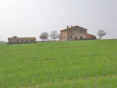 Home For Sale in Castiglione Del Lago, Italy